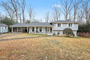 1209 Willowbrook Dr, Cary, NC 27511 - Photo 3