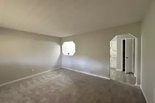 130 S Estes Dr, Chapel Hill, NC 27514 - Photo 5