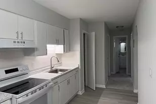 130 S Estes Dr, Chapel Hill, NC 27514 - Photo 9