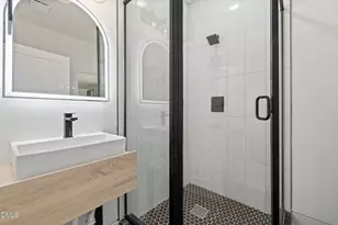 309 Bragg St, Raleigh, NC 27601 - Photo 21