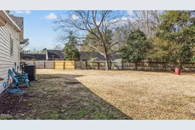 409 S Alford Avenue, Kenly, NC 27542 - Photo 17