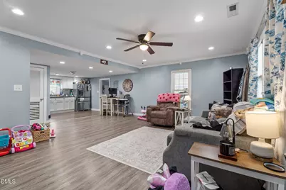 409 S Alford Avenue, Kenly, NC 27542 - Photo 27