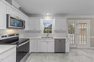 1325 Eagle Eye Ct, Fuquay Varina, NC 27526 - Photo 21