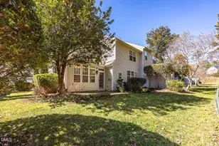 210 Chateau Pl, Chapel Hill, NC 27516 - Photo 39