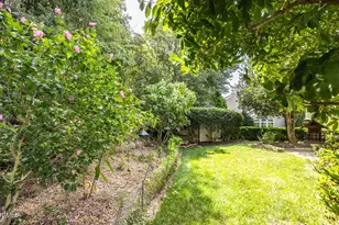 210 Chateau Pl, Chapel Hill, NC 27516 - Photo 47