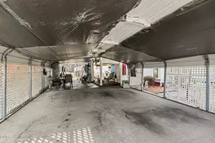 318 Lakeside Ave, Burlington, NC 27217 - Photo 17