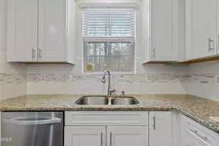 1115 Contessa Dr, Cary, NC 27513 - Photo 7