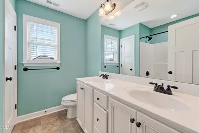 423 Planters Ridge Drive, Pikeville, NC 27863 - Photo 27