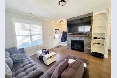 573 N O'Neil Street, Clayton, NC 27520 - Photo 5