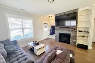 573 N O'Neil St, Clayton, NC 27520 - Photo 5