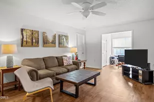 1303 Kent Rd, Raleigh, NC 27606 - Photo 5