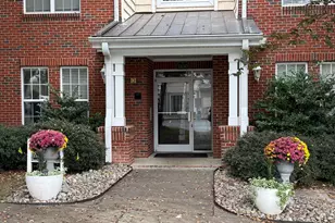 1114 Arborgate Cir, Chapel Hill, NC 27514 - Photo 11