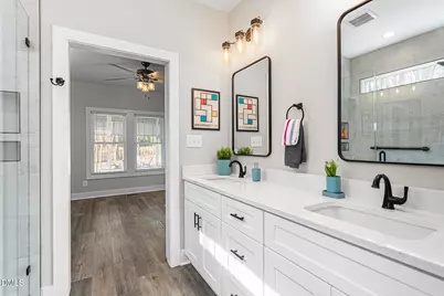 608 E Oakwood Street, Mebane, NC 27302 - Photo 19