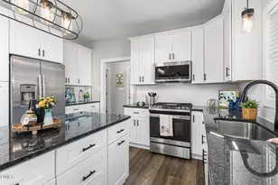 608 E Oakwood St, Mebane, NC 27302 - Photo 13