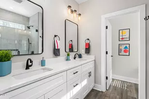 608 E Oakwood St, Mebane, NC 27302 - Photo 17