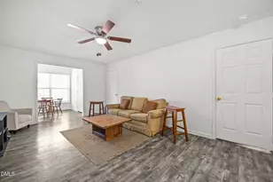 1305 Kent Rd, Raleigh, NC 27606 - Photo 5