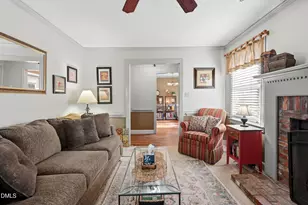 101 Hedgerow Ct, Cary, NC 27513 - Photo 5