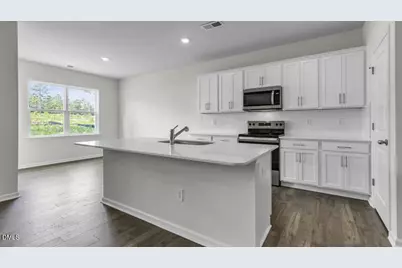 3069 Platinum Circle, West End, NC 27376 - Photo 3