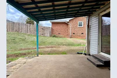 2123 Wiggins Street, Burlington, NC 27215 - Photo 17