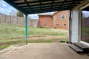 2123 Wiggins St, Burlington, NC 27215 - Photo 17