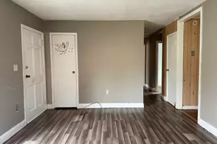 2123 Wiggins St, Burlington, NC 27215 - Photo 5