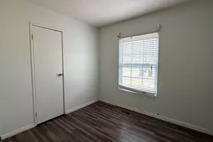 2123 Wiggins St, Burlington, NC 27215 - Photo 13
