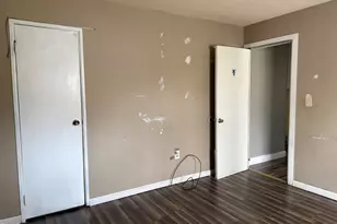 2123 Wiggins St, Burlington, NC 27215 - Photo 11