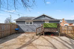 501 Apple St, Burlington, NC 27217 - Photo 17