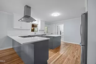 1001 Wilshire Dr, Cary, NC 27511 - Photo 11