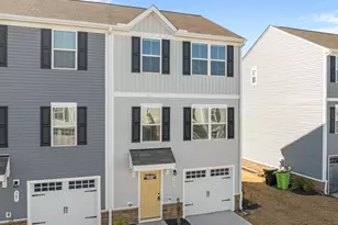 349 Apricot Sun Wy, Zebulon, NC 27597 - Photo 3