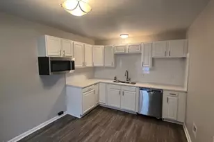 200 W Westbury Dr, Oxford, NC 27565 - Photo 9