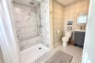 190 Broad St, Milton, NC 27305 - Photo 23