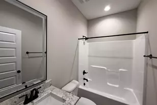 106 Tee Dr, Selma, NC 27576 - Photo 9