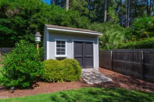 1001 Pebblebrook Dr, Raleigh, NC 27609 - Photo 45