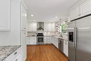 1001 Pebblebrook Dr, Raleigh, NC 27609 - Photo 17