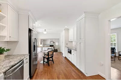 1001 Pebblebrook Drive, Raleigh, NC 27609 - Photo 19