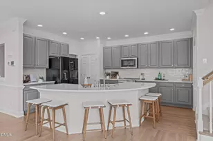 813 Carpenter Town Ln, Cary, NC 27519 - Photo 5