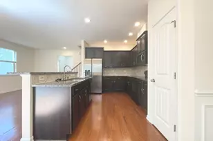 429 Manchester Park Ln, Morrisville, NC 27560 - Photo 7