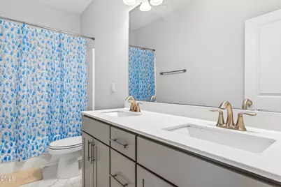 318 Ber Creek Drive, Fuquay-Varina, NC 27526 - Photo 17