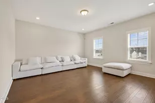 318 Ber Creek Dr, Fuquay Varina, NC 27526 - Photo 15