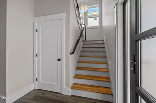 208 Radio Island Rd, Morehead City, NC 28557 - Photo 3