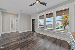 208 Radio Island Rd, Morehead City, NC 28557 - Photo 33