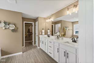 310 Macon Lk Dr, Apex, NC 27523 - Photo 11