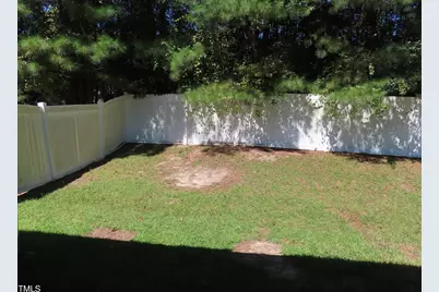 64 N Sussex Drive, Smithfield, NC 27577 - Photo 9