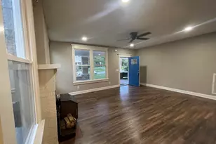 307 E 5th St, Burlington, NC 27215 - Photo 11