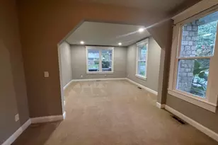 307 E 5th St, Burlington, NC 27215 - Photo 13