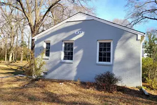 1400 Roslyn Dr, Burlington, NC 27215 - Photo 11