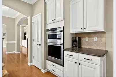 6117 Leesburg Lane, Raleigh, NC 27617 - Photo 7