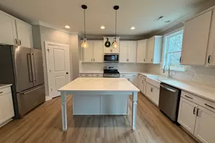 340 Avery Glenn Way, Fuquay-Varina, NC 27526 - Photo 9