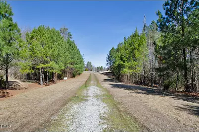 001 Scott Lane, Henderson, NC 27537 - Photo 13